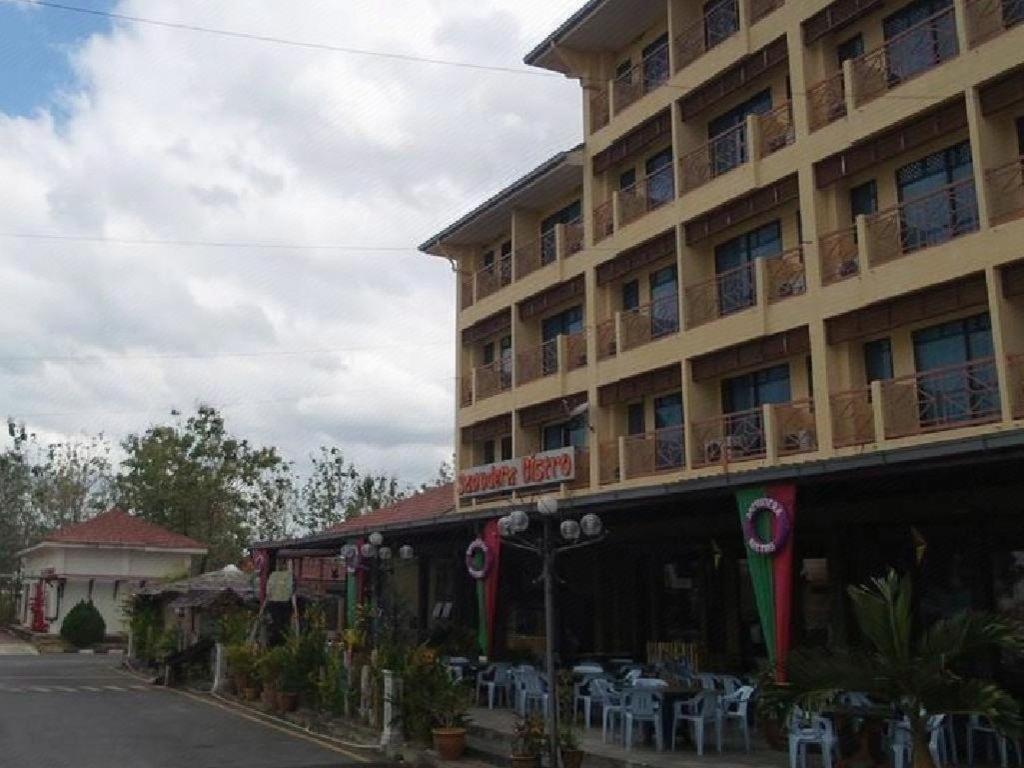 Putra Brasmana Hotel Kuala Perlis Esterno foto