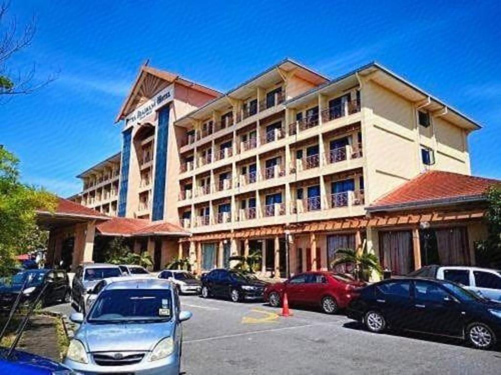 Putra Brasmana Hotel Kuala Perlis Esterno foto