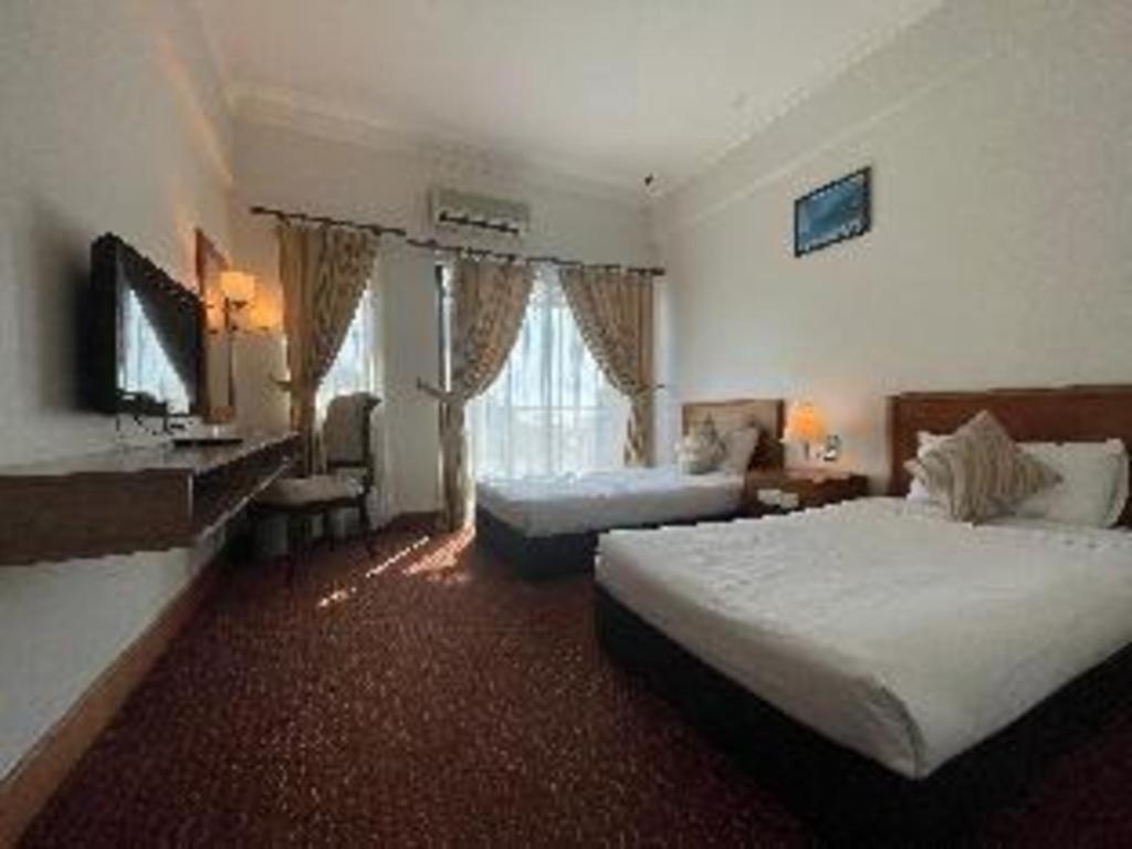 Putra Brasmana Hotel Kuala Perlis Esterno foto